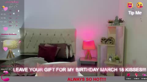 Lucia online show from 03-12-25, 09:03