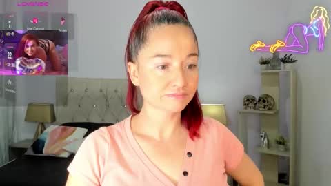 Lucia online show from 10-11-25, 07:12