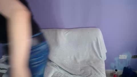 Snapshot of lucy_ny chatting on 03-16-26, 12:53 SleepyAbuela online show from 03-16-26, 12:53