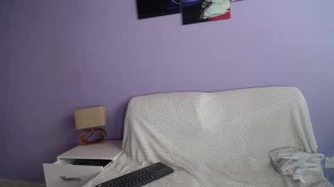 Snapshot of lucy_ny chatting on 04-01-26, 01:01 SleepyAbuela online show from 04-01-26, 01:01