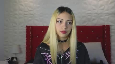 PINK online show from 10-27-25, 03:49