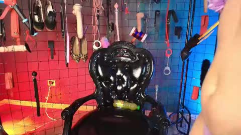 Lucy and slave maddy online show from 12-18-25, 08:59