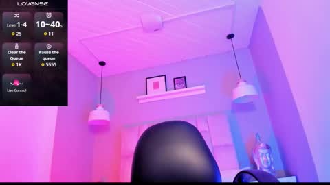 Lucy  online show from 01-08-26, 07:05