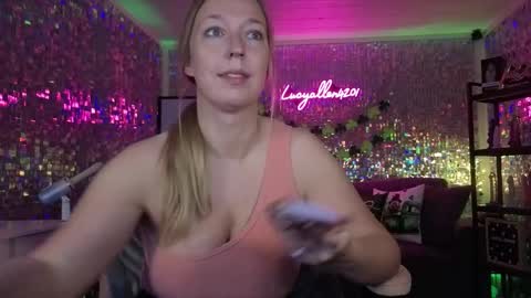 lucyallen4201 online show from 03-19-26, 10:30