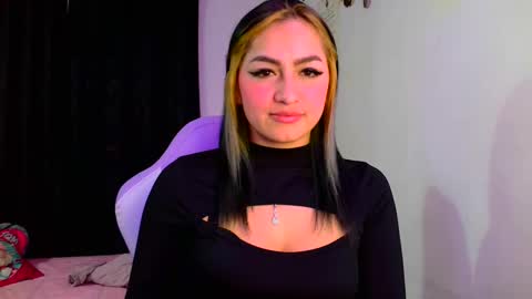 Snapshot of lucycherry__ chatting on 12-06-24, 11:03 LUCIA online show from 12-06-24, 11:03