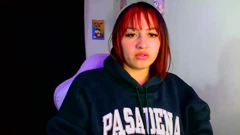 Snapshot of lucycherry__ chatting on 01-29-25, 07:57 LUCIA online show from 01-29-25, 07:57