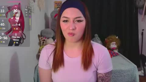 Snapshot of lucycherry__ chatting on 09-12-25, 01:38 LUCIA online show from 09-12-25, 01:38