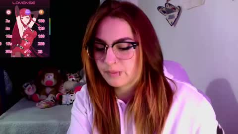 Snapshot of lucycherry__ chatting on 10-23-25, 01:38 LUCIA online show from 10-23-25, 01:38