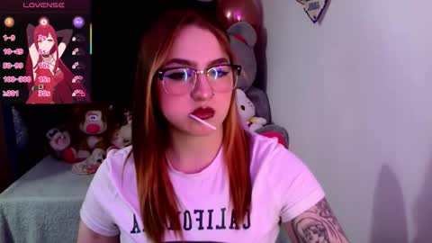 Snapshot of lucycherry__ chatting on 10-24-25, 02:41 LUCIA online show from 10-24-25, 02:41