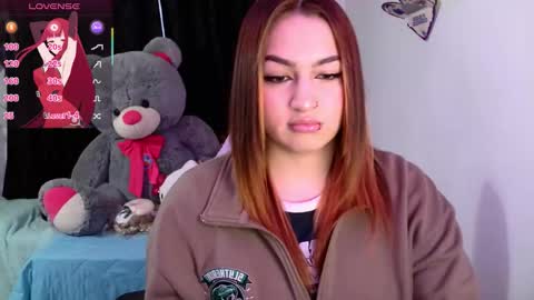 Snapshot of lucycherry__ chatting on 11-10-25, 10:36 LUCIA online show from 11-10-25, 10:36