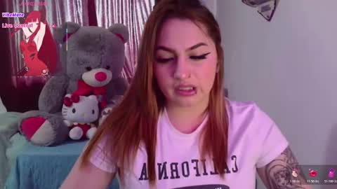 Snapshot of lucycherry__ chatting on 11-19-25, 07:25 LUCIA online show from 11-19-25, 07:25