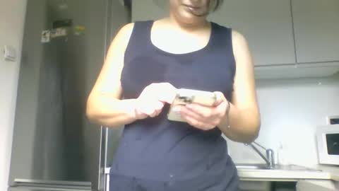 Snapshot of lucyhot6 chatting on 11-09-25, 08:01 lucybylucy online show from 11-09-25, 08:01