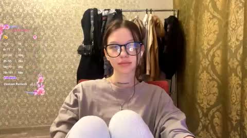Ella online show from 02-12-26, 05:24