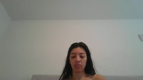 lucylitt25 online show from 09-12-25, 03:12
