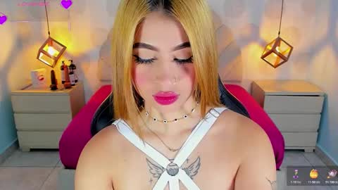 L U C Y  online show from 10-21-25, 12:39