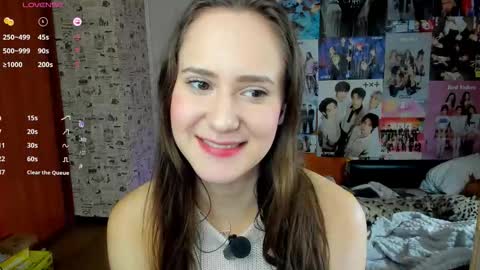 Lucy Rose online show from 09-20-25, 05:19