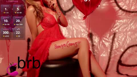 Snapshot of lucyrouse18 chatting on 12-25-24, 03:18 Lucy online show from 12-25-24, 03:18