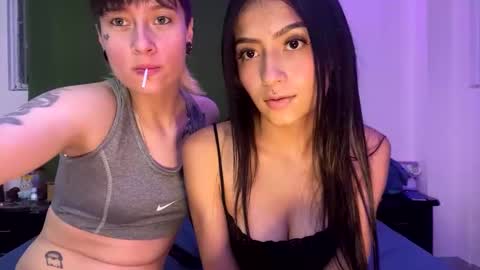 lugiiz05_ online show from 11-04-25, 01:27