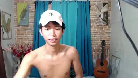 Snapshot of lui_the_fucker chatting on 02-07-25, 04:27 lui_the_fucker online show from 02-07-25, 04:27