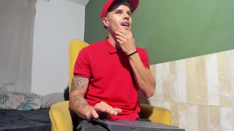 Snapshot of luis_as chatting on 02-22-25, 06:41 Luis AS online show from 02-22-25, 06:41