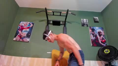 Snapshot of luis_as chatting on 03-10-25, 11:38 Luis AS online show from 03-10-25, 11:38