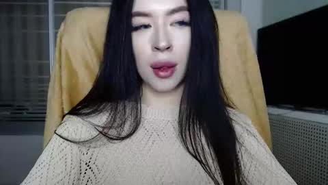 luisa lovedom online show from 02-21-26, 09:05