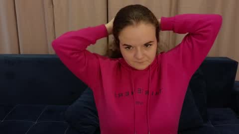 Luisa Rosee online show from 02-08-25, 09:35