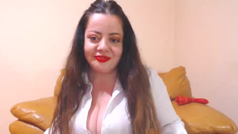 Cassie online show from 01-22-25, 05:59