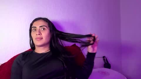 Luisa Monsters online show from 11-19-25, 09:37