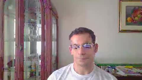 Snapshot of luiselamante chatting on 11-05-25, 08:20 Luis online show from 11-05-25, 08:20