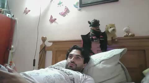 luismiastarot online show from 02-12-26, 03:01