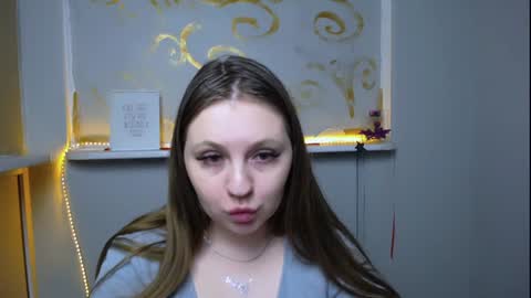 Snapshot of luizaheems_ chatting on 01-11-25, 10:40 Luiza online show from 01-11-25, 10:40