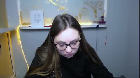 Snapshot of luizaheems_ chatting on 01-21-25, 10:41 Luiza online show from 01-21-25, 10:41