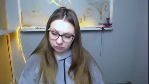 Snapshot of luizaheems_ chatting on 02-10-25, 06:31 Luiza online show from 02-10-25, 06:31