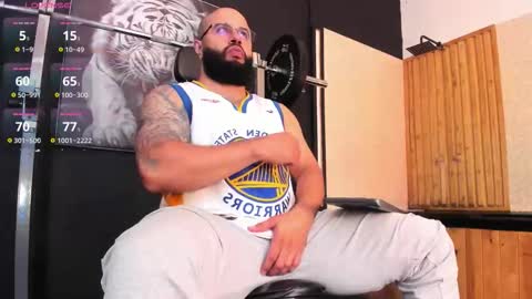 Snapshot of luke__09 chatting on 01-08-26, 11:56 LUKE online show from 01-08-26, 11:56