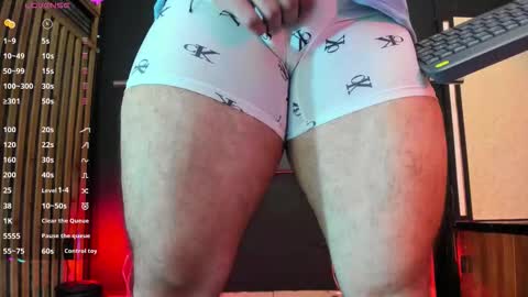 Snapshot of luke__09 chatting on 03-14-26, 11:48 LUKE online show from 03-14-26, 11:48