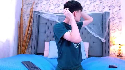 luke_carter online show from 10-17-25, 01:14