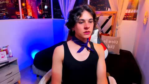 Snapshot of luke_howland chatting on 01-31-25, 10:10 Luke online show from 01-31-25, 10:10