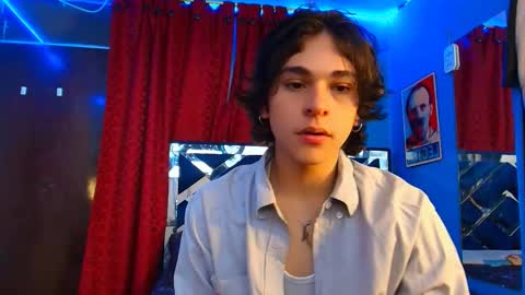 Snapshot of luke_howland chatting on 02-24-25, 10:58 Luke online show from 02-24-25, 10:58