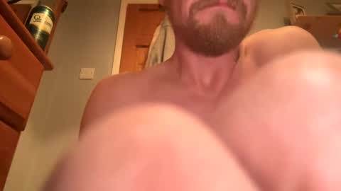 lukeeeeey96 online show from 12-04-24, 04:10