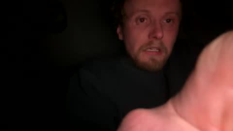 lukeeeeey96 online show from 01-28-25, 07:32