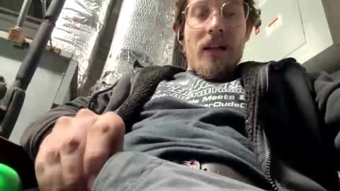 Snapshot of lukekibbe27 chatting on 11-23-25, 03:39 lukekibbe27 online show from 11-23-25, 03:39