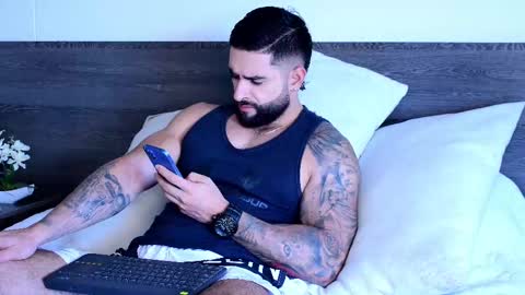 Lukhas f4f online show from 10-07-25, 05:21