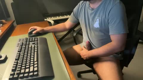 Snapshot of lukko33 chatting on 02-02-25, 02:59 lukko33 online show from 02-02-25, 02:59