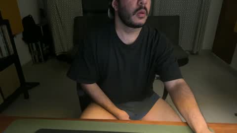 Snapshot of lukko33 chatting on 02-08-25, 03:30 lukko33 online show from 02-08-25, 03:30