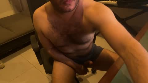 Snapshot of lukko33 chatting on 11-07-25, 06:35 lukko33 online show from 11-07-25, 06:35