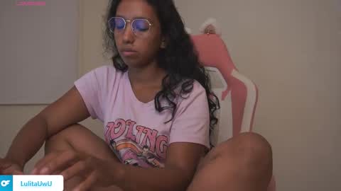 Snapshot of lulitauwu chatting on 10-21-25, 03:07 lulitauwu online show from 10-21-25, 03:07