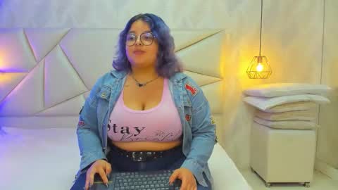 Snapshot of lulu_kawai chatting on 11-08-25, 07:12 lulu online show from 11-08-25, 07:12