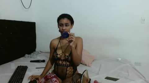 LULU LIZ online show from 10-04-25, 08:51