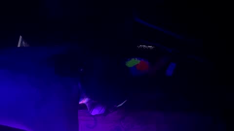 Lulu online show from 12-30-24, 01:25